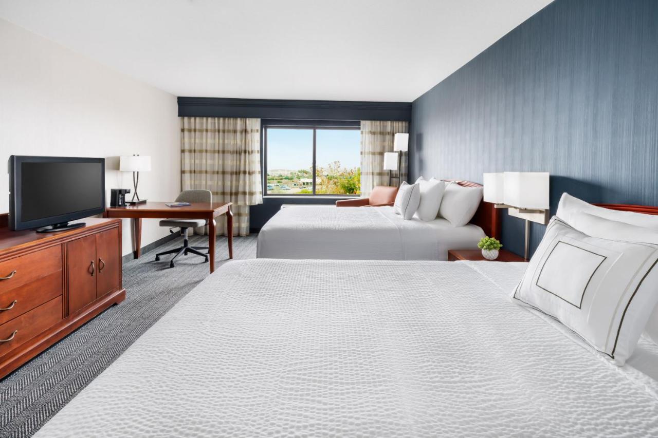 Hotel Courtyard By Marriott Sacramento Folsom Zewnętrze zdjęcie